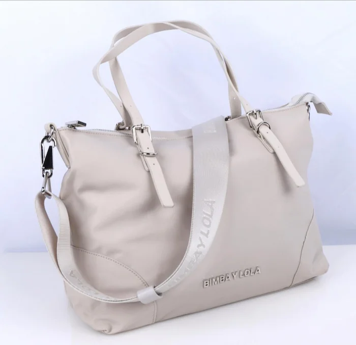 Bolsa Biimba y Lola